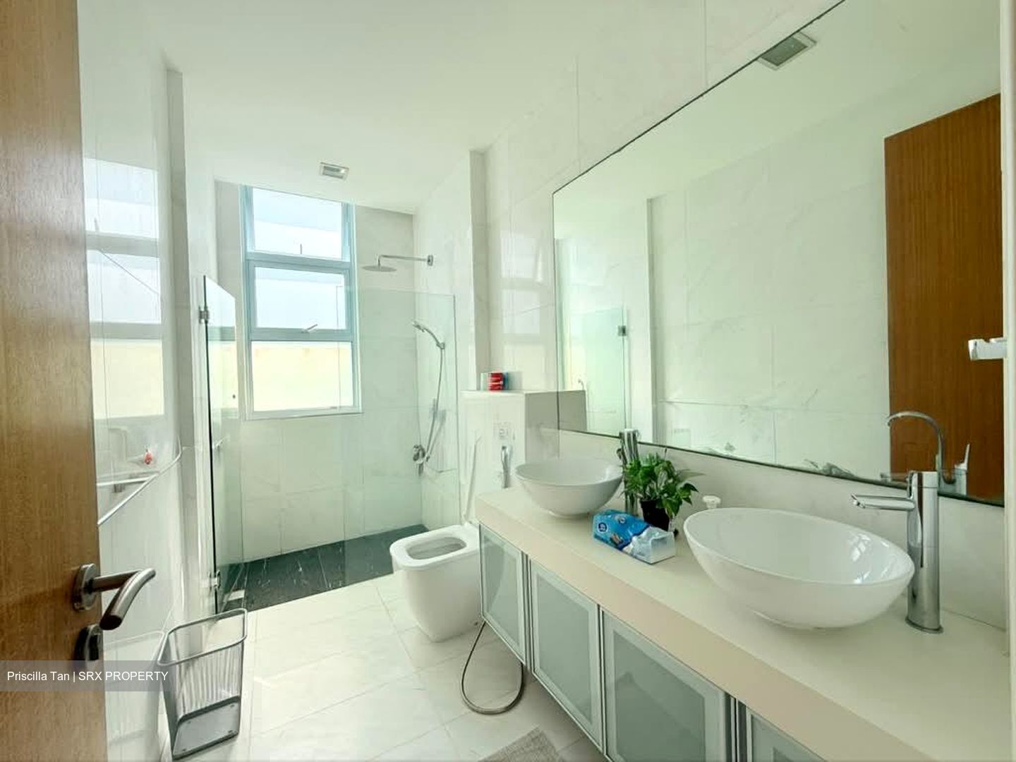 Grove Drive (D10), Terrace #597512291